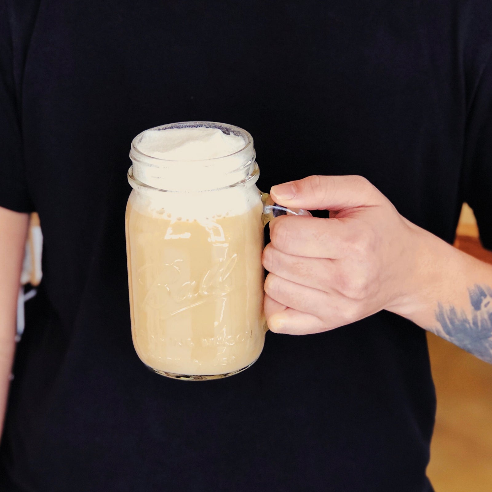 Naked Oolong Latte